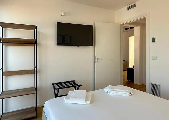 Laus Via Sparano Attico - Penthouse In The Heart Of Bari