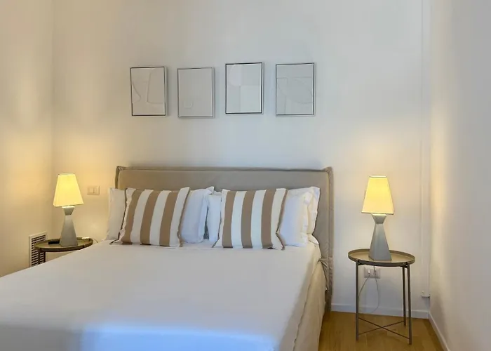 Laus Via Sparano Attico - Penthouse In The Heart Of Appartement